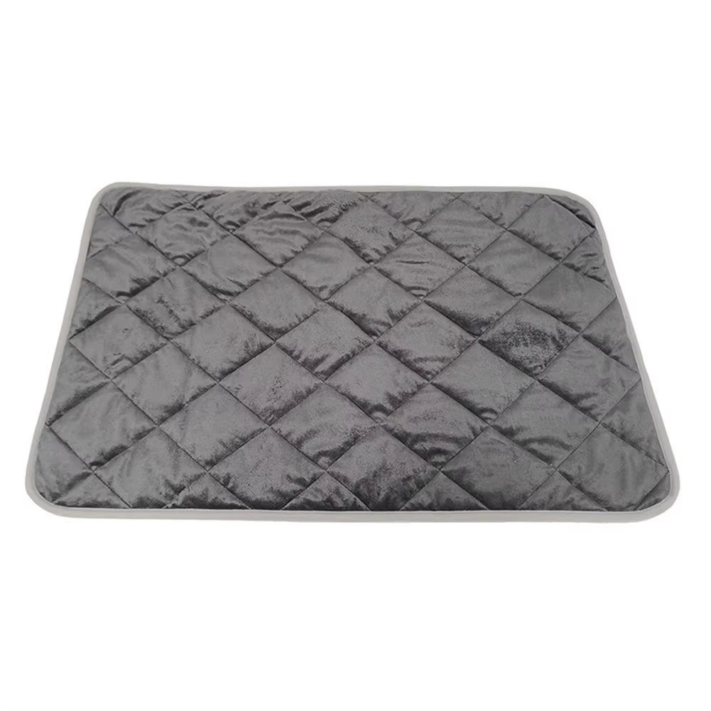 Self-Heating Dog Pad in Winter No Electric Cat Heating Warm Mats Pet Sleeping and Playing Blankets Machine Washable Soft Mat