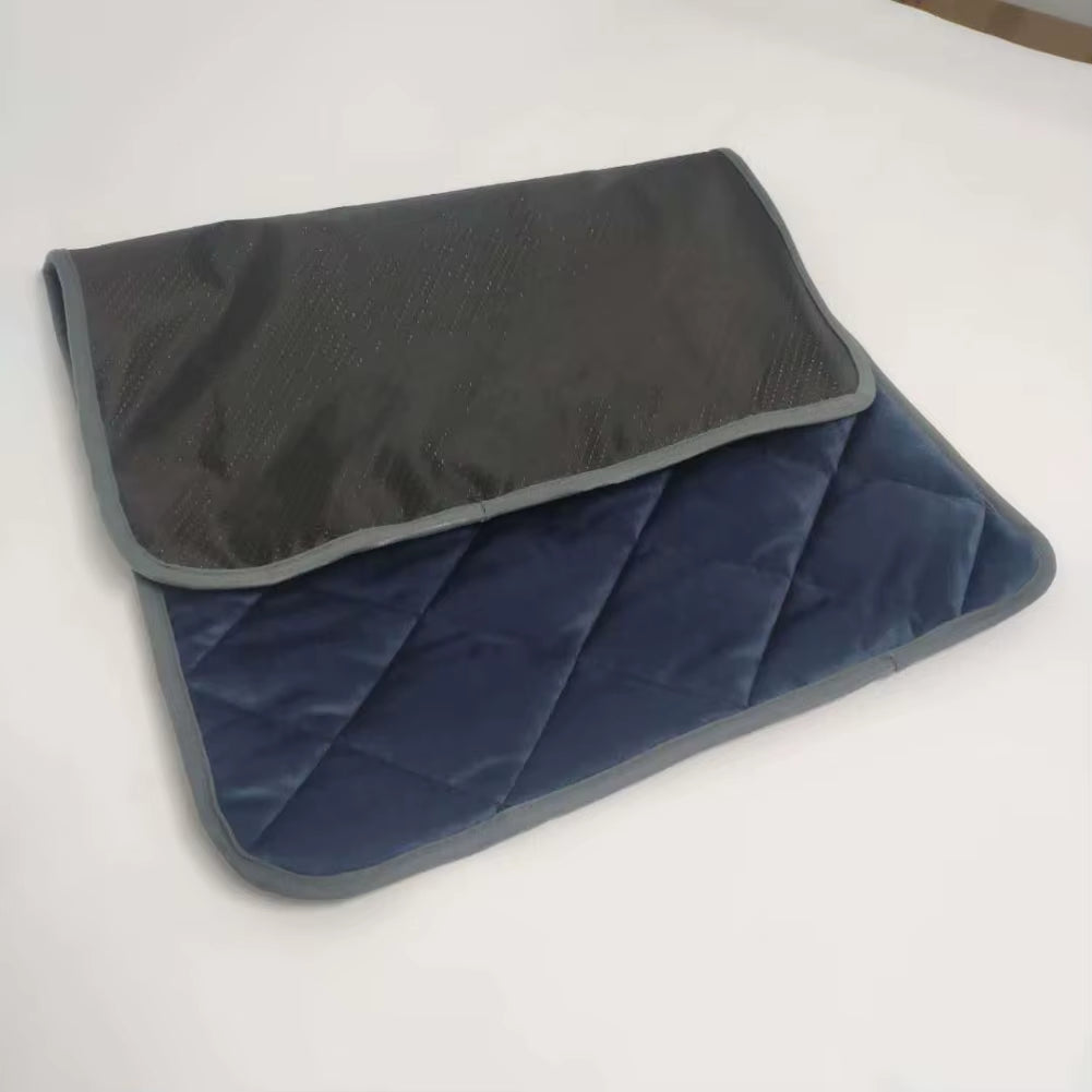 Self-Heating Dog Pad in Winter No Electric Cat Heating Warm Mats Pet Sleeping and Playing Blankets Machine Washable Soft Mat